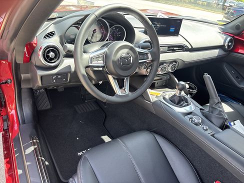 New 2026 MAZDA MX-5 Miata RF Grand Touring RWD image 15