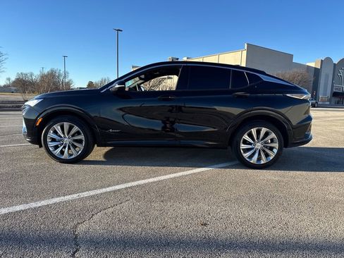 Used 2024 Buick Envista Avenir image 3
