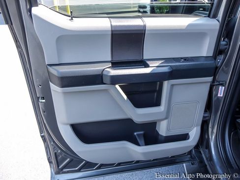 Used 2019 Ford F150 XL w/ Equipment Group 101A Mid AWD/4WD image 19