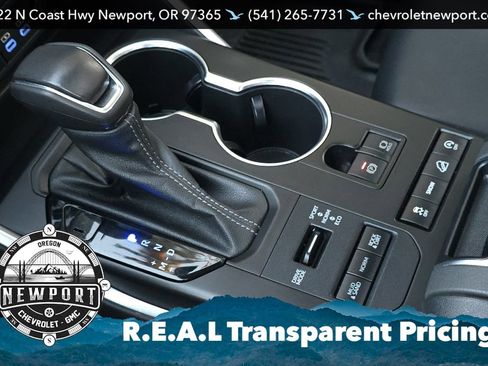 Used 2022 Toyota Highlander XLE image 23