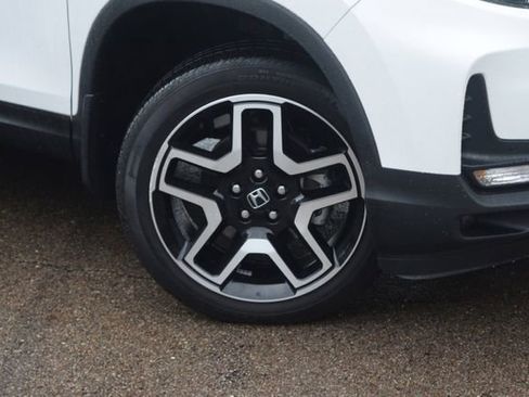 Used 2023 Honda Passport Elite image 31