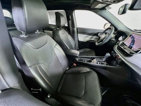 Used 2023 Jeep Compass Limited w/ Sun and Sound Group image 25