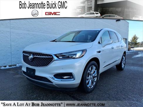 Used 2018 Buick Enclave Avenir image 1