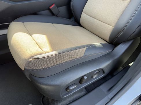 New 2026 Chevrolet Equinox ACTIV w/ Convenience Package III image 12