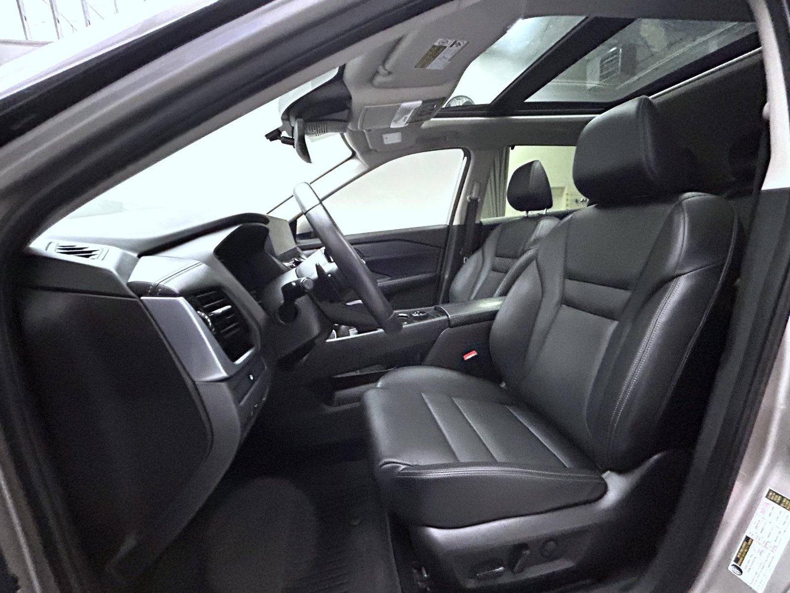 Used 2024 Nissan Rogue SL w/ SL Premium Package AWD/4WD image 10