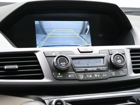 Used 2014 Honda Odyssey EX-L image 25