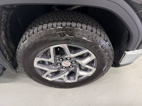 New 2026 GMC Sierra 1500 SLT w/ SLT Premium Plus Package AWD/4WD image 4