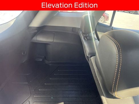 Used 2021 GMC Terrain SLT w/ Infotainment Package II AWD/4WD image 10
