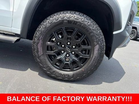 Used 2025 Chevrolet Colorado Trail Boss AWD/4WD image 8