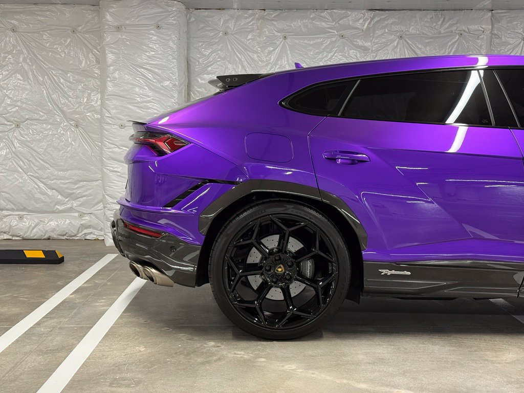 Used 2023 Lamborghini Urus Performante AWD/4WD image 5