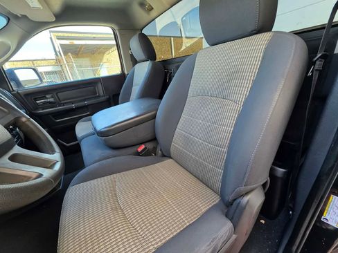Used 2011 RAM 1500 2WD Regular Cab image 11