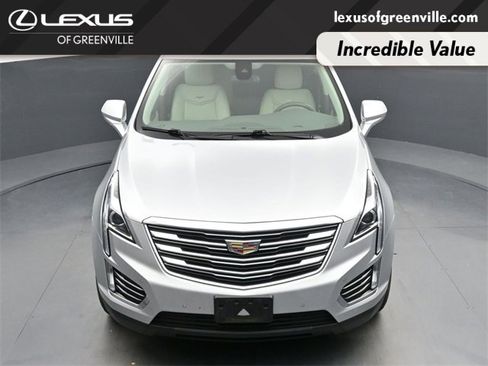 Used 2017 Cadillac XT5 Luxury w/ Driver Awareness Package image 43