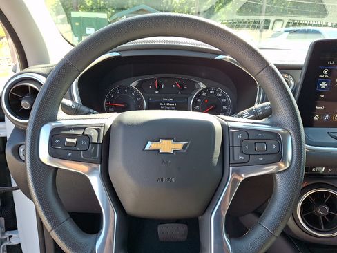 Used 2023 Chevrolet Blazer LT w/ Convenience Package AWD/4WD image 19
