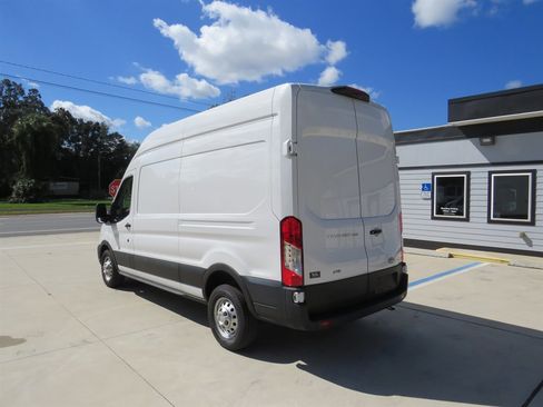Used 2023 Ford Transit 250 High Roof image 10