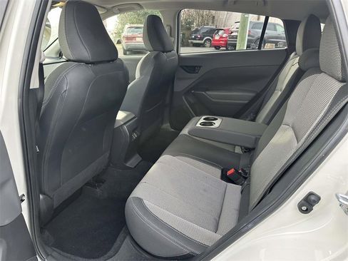 Used 2024 Subaru Crosstrek 2.0i Premium image 15