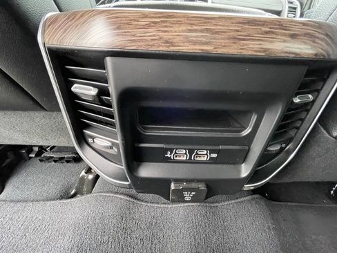 Used 2020 RAM 3500 Laramie AWD/4WD image 23