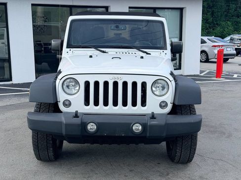 Used 2017 Jeep Wrangler Unlimited Sport w/ Quick Order Package 24S AWD/4WD image 9