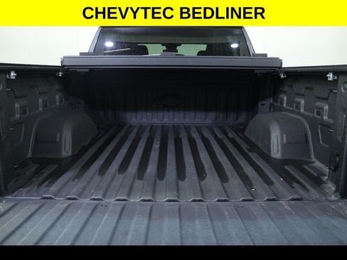 Used 2024 Chevrolet Silverado 1500 LT Trail Boss AWD/4WD image 13
