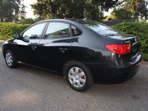 Used 2009 Hyundai Elantra GLS w/ Popular Equipment Pkg 2 FWD image 4