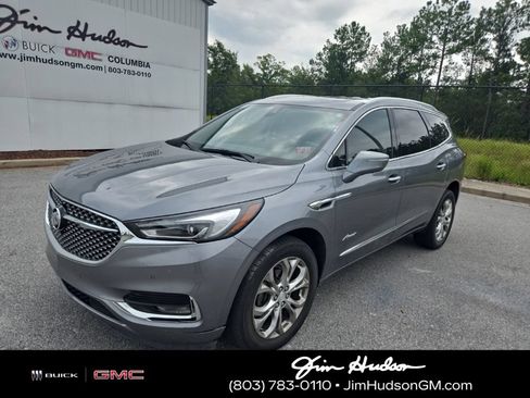 Used 2020 Buick Enclave Avenir w/ Avenir Technology Package AWD/4WD image 1