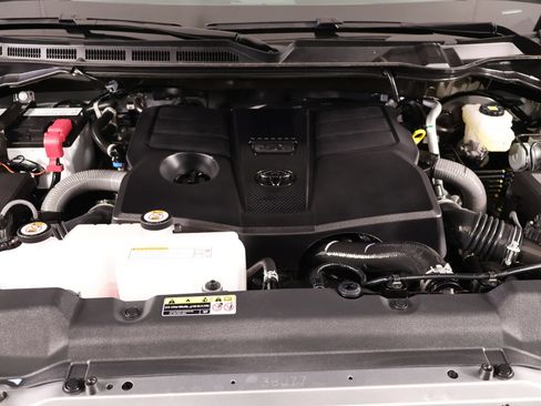 Used 2026 Toyota Tundra Limited w/ Power Package AWD/4WD image 20