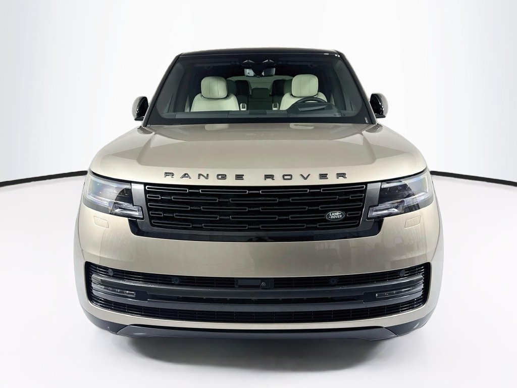 New 2026 Land Rover Range Rover Long Wheelbase SE AWD/4WD image 2