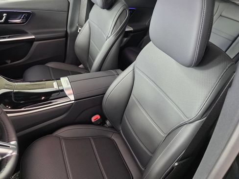 New 2026 Mercedes-Benz GLC 300 image 8