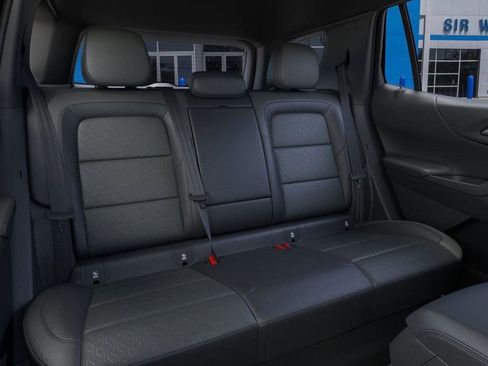 New 2026 Chevrolet Equinox LT w/ Convenience Package II image 18