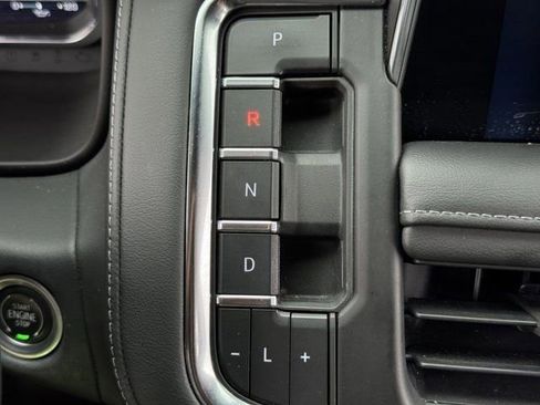 Used 2022 Chevrolet Tahoe LT RWD image 21