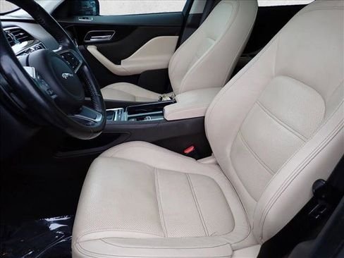 Used 2018 Jaguar F-PACE Prestige AWD/4WD image 13
