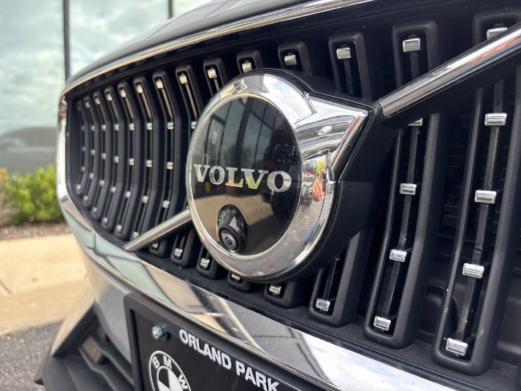 Used 2025 Volvo V60 B5 Cross Country Plus AWD/4WD image 25