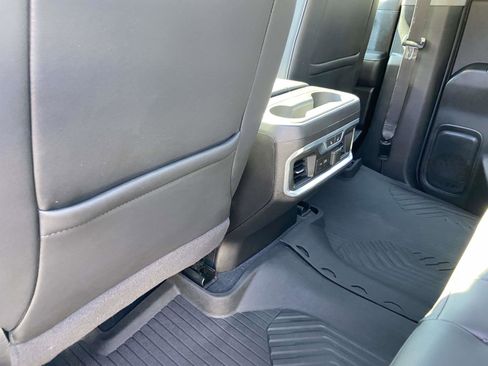 Used 2020 Chevrolet Silverado 1500 LTZ image 11