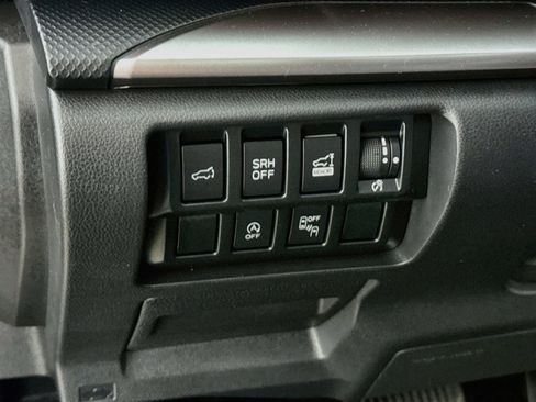 Used 2023 Subaru Forester Premium AWD/4WD image 13