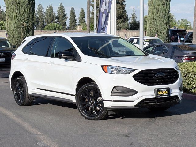 Used 2023 Ford Edge SE w/ Black Appearance Package AWD/4WD image 2