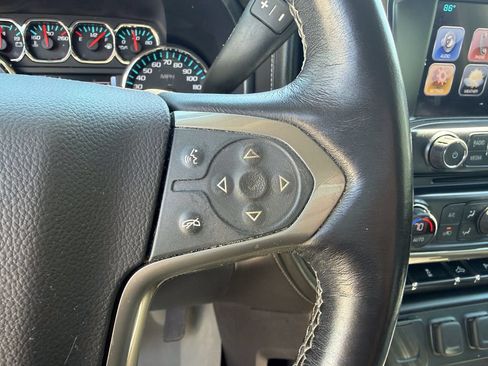 Used 2017 Chevrolet Silverado 1500 High Country AWD/4WD image 27