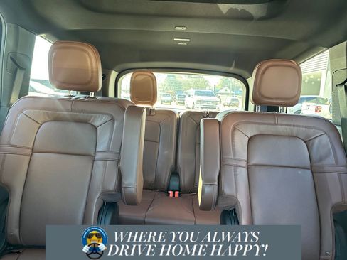 New 2026 Lincoln Aviator Reserve image 23