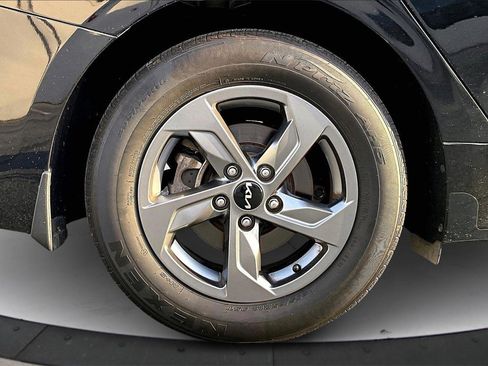 Used 2022 Kia K5 LXS image 33