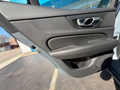 Used 2024 Volvo S60 B5 Core image 15