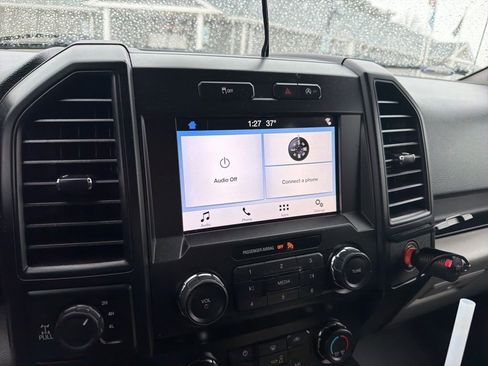 Used 2019 Ford F150 XL w/ Equipment Group 101A Mid image 8