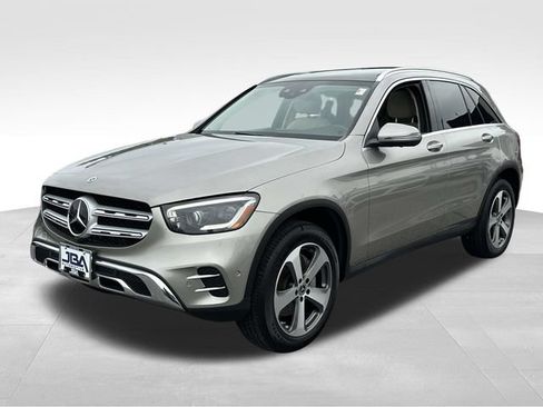 Used 2021 Mercedes-Benz GLC 300 4MATIC image 23