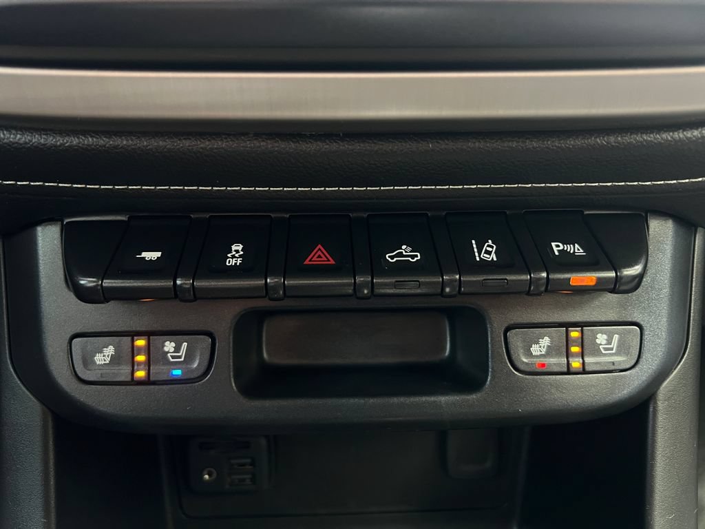 Certified 2020 GMC Canyon Denali RWD image 22