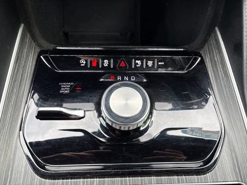 Used 2023 Jeep Wagoneer Series II AWD/4WD image 17