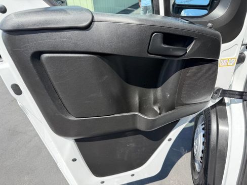 Used 2025 RAM ProMaster 3500 w/ Convenience Group FWD image 19