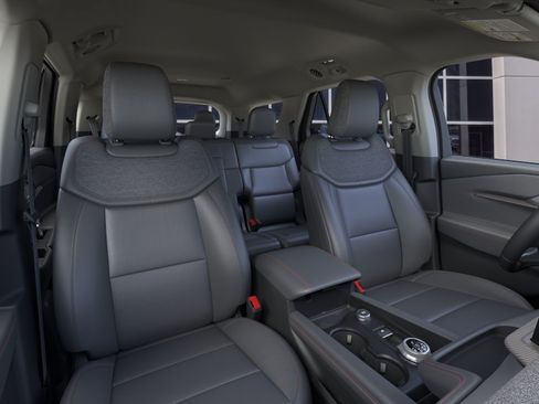 New 2026 Ford Explorer Active w/ Active Comfort Package RWD image 10