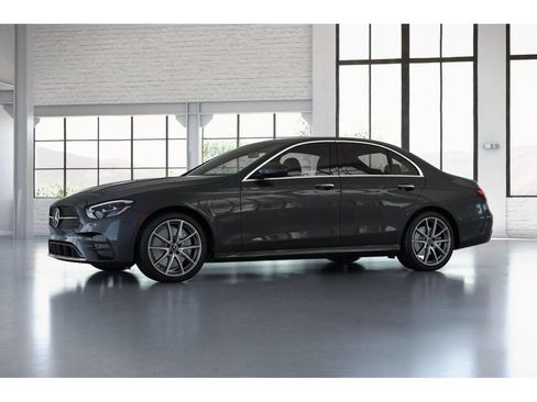 Used 2023 Mercedes-Benz E 350 4MATIC Sedan image 38