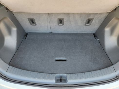 Used 2019 Chevrolet Bolt Premier image 32