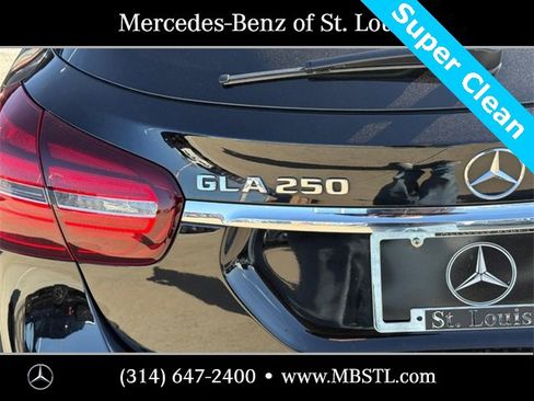 Used 2019 Mercedes-Benz GLA 250 4MATIC image 10
