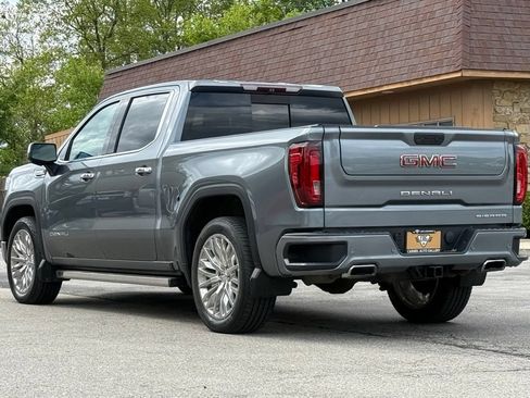 Used 2019 GMC Sierra 1500 Denali w/ Denali Ultimate Package AWD/4WD image 3