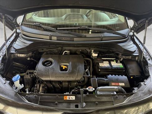 Used 2022 Kia Soul LX FWD image 24