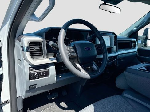 New 2026 Ford F250 XL w/ STX Appearance Package AWD/4WD image 9